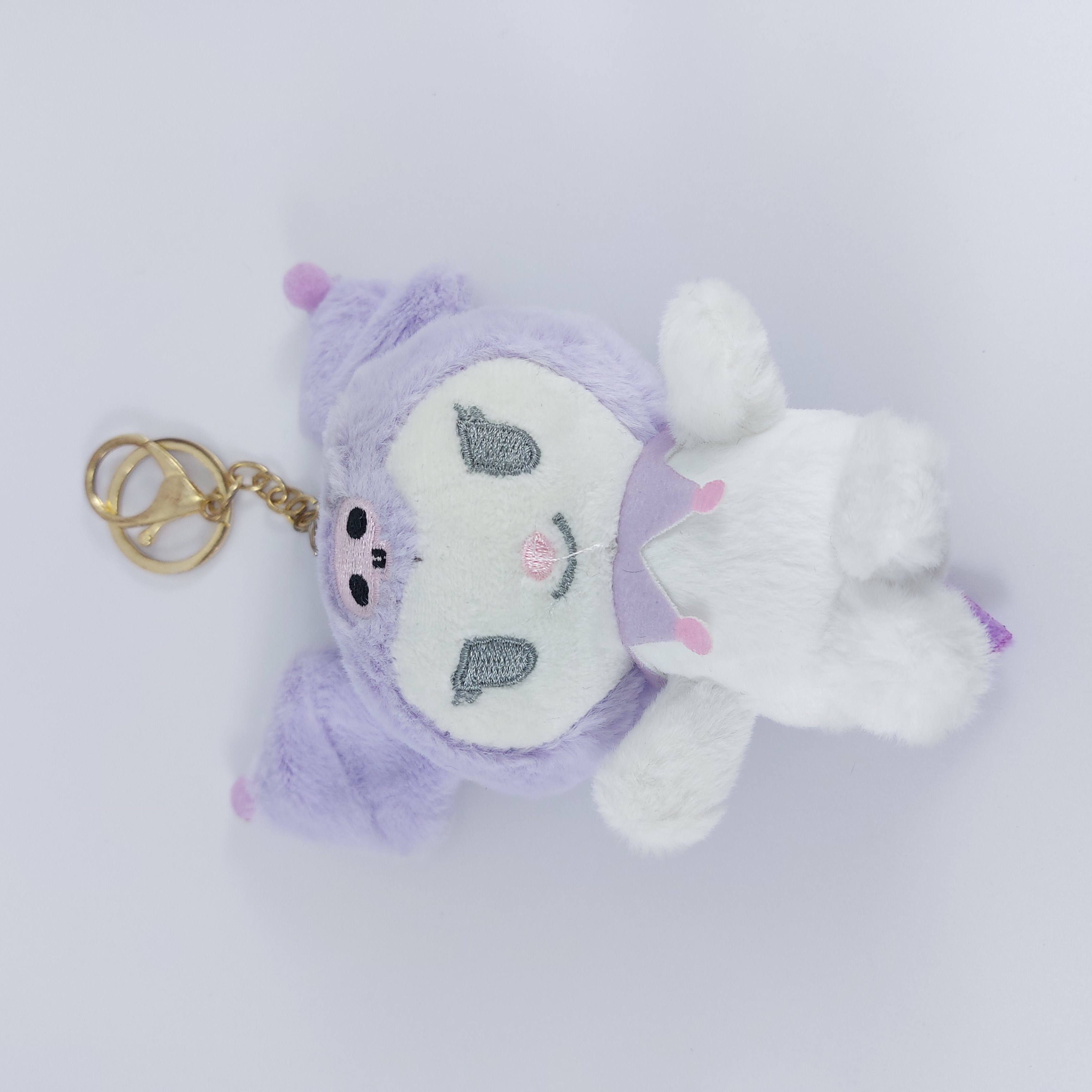 LLAVERO DE KUROMI ROSADO CON BLANCO LLA7